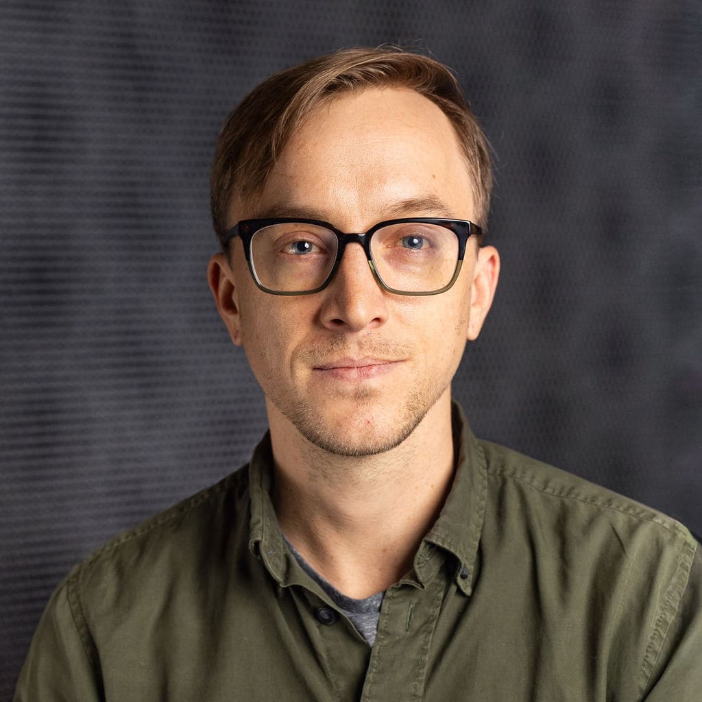 Elliot Stewart